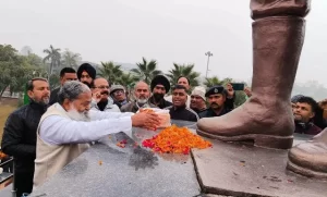 आजादी दिलाने में सुभाष चंद्र बोस का बहुत बड़ा योगदान - विज