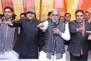 केंद्रीय राज्यमंत्री गुर्जर ने की विकसित भारत संकल्प यात्रा, जन संवाद कार्यक्रम में शिरकत