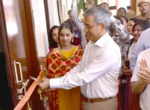 नशा विरोधी एस्केप एप का उद्घाटन