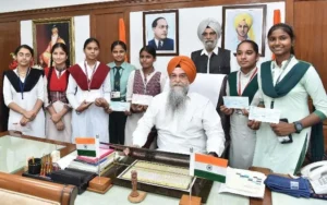 संधवां ने जापान दौरे से लौटे छात्रों को किया सम्मानित