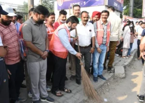 स्थानीय निकाय मंत्री ने की ‘स्वच्छता की लहर’ अभियान की शुरुआत