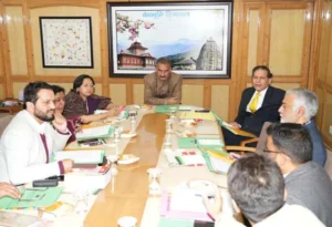 सीएम ने की एचपीएसईडीसी के साथ रिव्यू मीटिंग