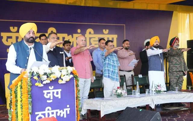 नशों के खिलाफ जंग में युवा दें सहयोग - केजरीवाल