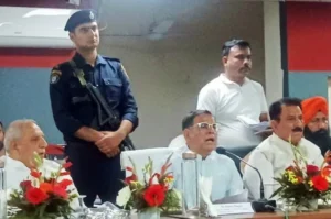 मंत्री राजेश नागर ने शिकायतों का मौके पर किया निपटारा