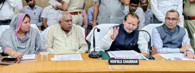 1/33 केवी की 504 बिजली लाइनों का स्थानांतरण वर्ष भर में पूरा होगा