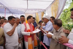धामी ने टनकपुर में 6578 लाख की योजनाओं का किया शिलान्यास