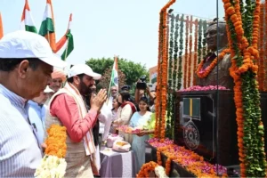 सीएम सैनी ने की तिरंगा यात्रा की अगुवाई