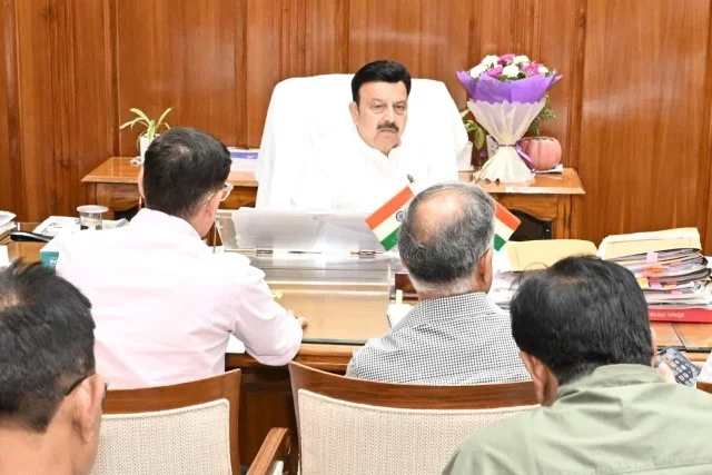मानसून से पहले KMP एक्सप्रेसवे पर हरित योजना