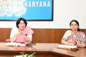 गृह विभाग की अतिरिक्त मुख्य सचिव ने दुकानदारों को दिया सुरक्षा का आश्वासन