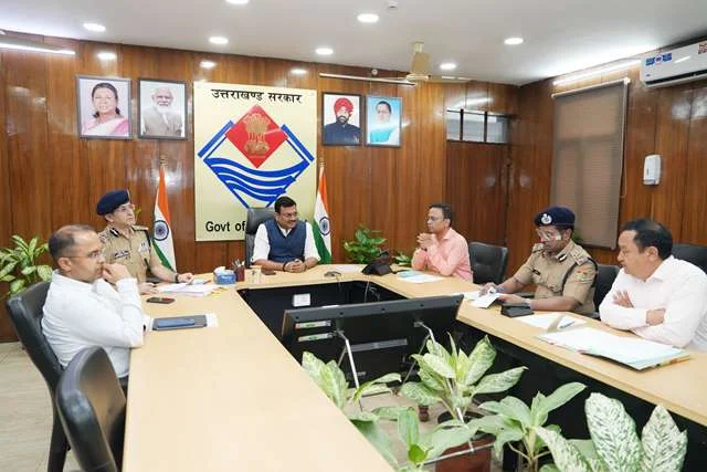 धार्मिक स्थलों में सुरक्षा व्यवस्था पर चर्चा