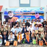 हरी झंडी दिखाकर कैलाश यात्रा का शुभारंभ