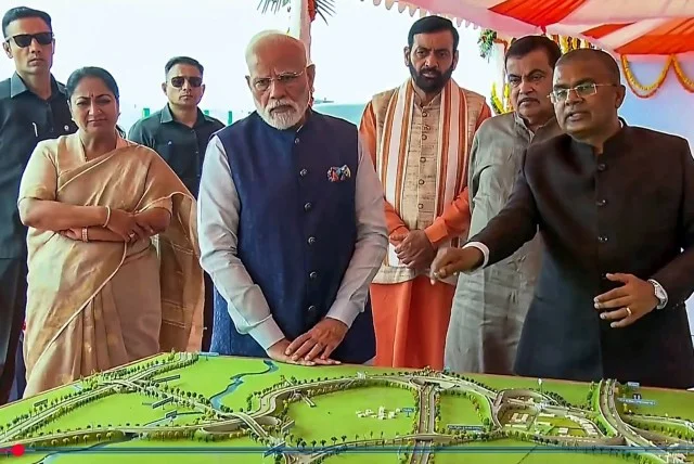 पीएम मोदी ने जनता को सौंपी सोनीपत-बहादुरगढ़ हाईवे योजना