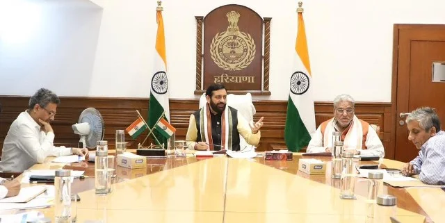 'लखपति दीदी' योजना को और विस्तार देने का फैसला