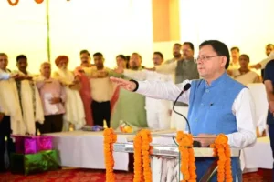 खटीमा श्रद्धांजलि समारोह में शहीदों को याद कर भावुक हुए CM धामी