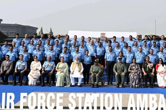 अंबाला में राष्ट्रपति मुर्मू का भव्य स्वागत, राफेल उड़ान बनी खास आकर्षण