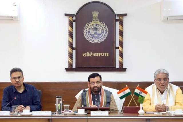 योजनाबद्ध तरीके से पंचायतों में विकास कार्य पूरे करने पर जोर