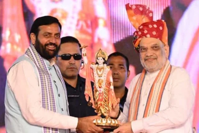 हरियाणा वासियों को 825 करोड़ की परियोजनाओं का उपहार