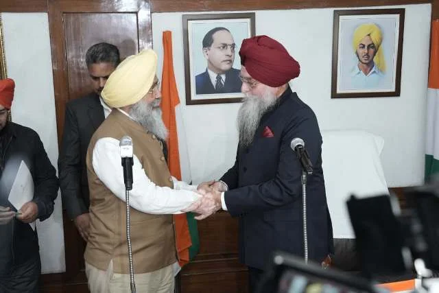 पंजाब विधानसभा में AAP विधायक हरमीत सिंह संधू का शपथ ग्रहण समारोह