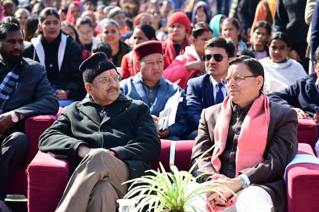 नैनीताल में मन की बात सुनते हुए सीएम धामी ने सहभागिता पर दिया जोर