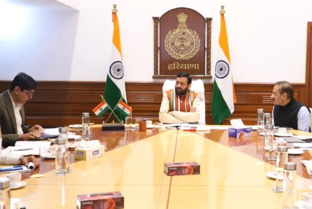 सीएम सैनी ने विभागीय कामकाज में पारदर्शिता व गुणवत्ता बढ़ाने पर दिया जोर