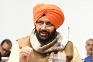 हरियाणा विधानसभा ने दिवंगत स्वतंत्रता सेनानियों व शहीदों को किया याद