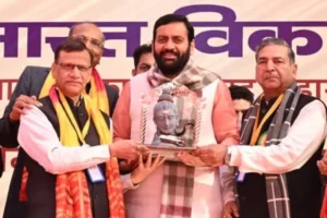 स्वामी विवेकानंद की 163वीं जयंती पर सीएम ने दी पर्वों की शुभकामनाएं