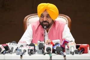 आम जनता से अपील– किसी चीज़ की कमी नहीं, घबराने की जरूरत नहीं मान