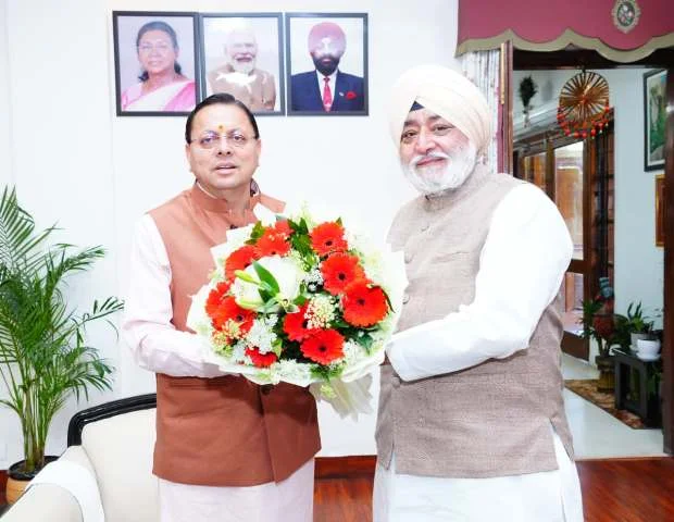 आगामी हेमकुंट साहिब यात्रा पर व्यवस्थाओं को लेकर सीएम धामी से चर्चा