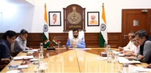 शहरी विकास, स्वास्थ्य और पर्यटन परियोजनाओं की समीक्षा बैठक में चर्चा