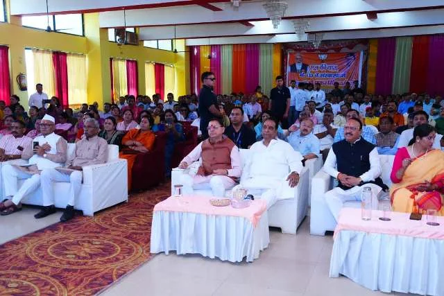 ‘मन की बात’ के 133वें संस्करण को देहरादून में सामूहिक रूप से सुना गया