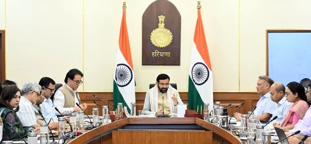 आईटीआई शिक्षा को इंडस्ट्री की जरूरतों के अनुसार तैयार करने पर जोर