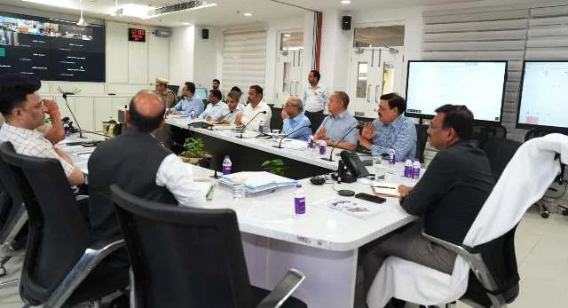 बीकेटीसी और जिला प्रशासन के समन्वय से बेहतर सुविधाएं सुनिश्चित करने पर जोर