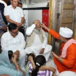 मनसा देवी मंदिर पहुंचने पर श्रद्धालुओं और प्रशासन ने किया स्वागत