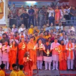 मां गंगा के समक्ष प्रदेशवासियों के उत्तम स्वास्थ्य और शांति की प्रार्थना