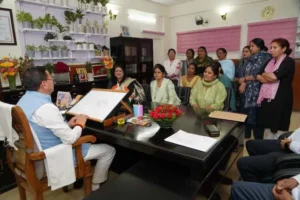 सचिवालय में बैठक, आंगनबाड़ी कर्मियों के मुद्दों पर चर्चा