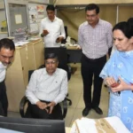 अधिकारियों-कर्मचारियों की उपस्थिति और फाइल निपटान व्यवस्था की जांच
