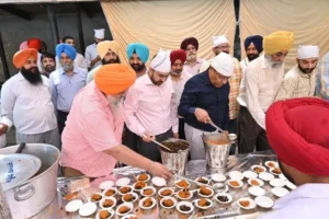 पंजाब सिविल सचिवालय में मानवता, सेवा और भाईचारे का अनूठा संदेश
