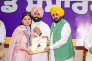 बिना सिफारिश और भ्रष्टाचार के नौकरी देने का दावा, सरकार ने गिनाई उपलब्धियां