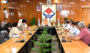 श्रद्धालुओं से अफवाहों से दूर रहकर सुरक्षित यात्रा का आनंद लेने की अपील
