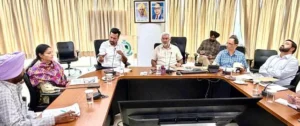 सेवा संबंधी मुद्दों के समाधान के लिए वन विभाग और कर्मचारी यूनियनों के बीच अहम बैठक