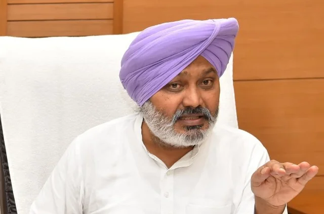 स्वास्थ्य सेवाओं और औद्योगिक ढांचे को सशक्त बनाने की दिशा में महत्वपूर्ण कदम